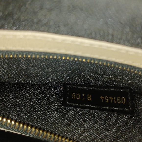 Fendi business type bag very rare suitcase yellow - Picture 16 of 16